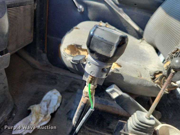 image for item DZ6740 1988 Ford L9000 dump truck