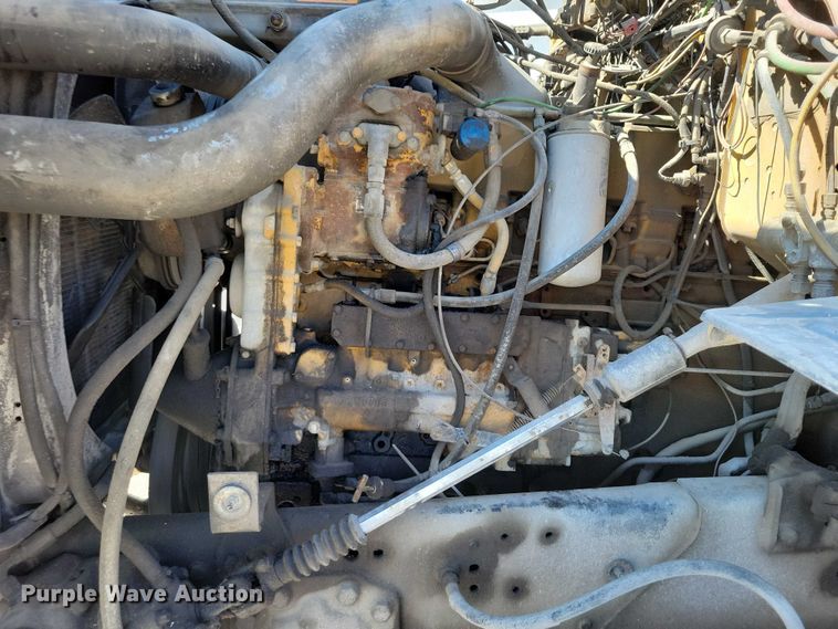 image for item DZ6740 1988 Ford L9000 dump truck