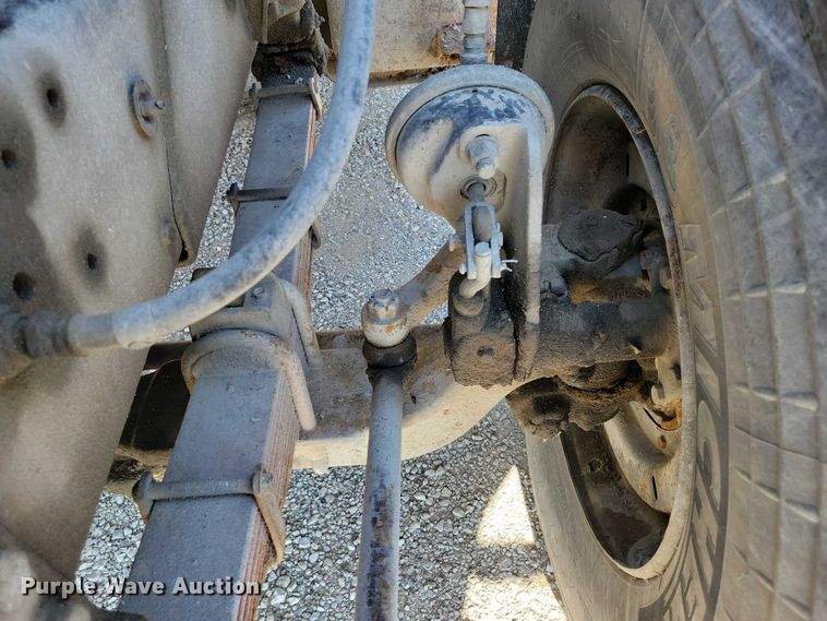 image for item DZ6740 1988 Ford L9000 dump truck