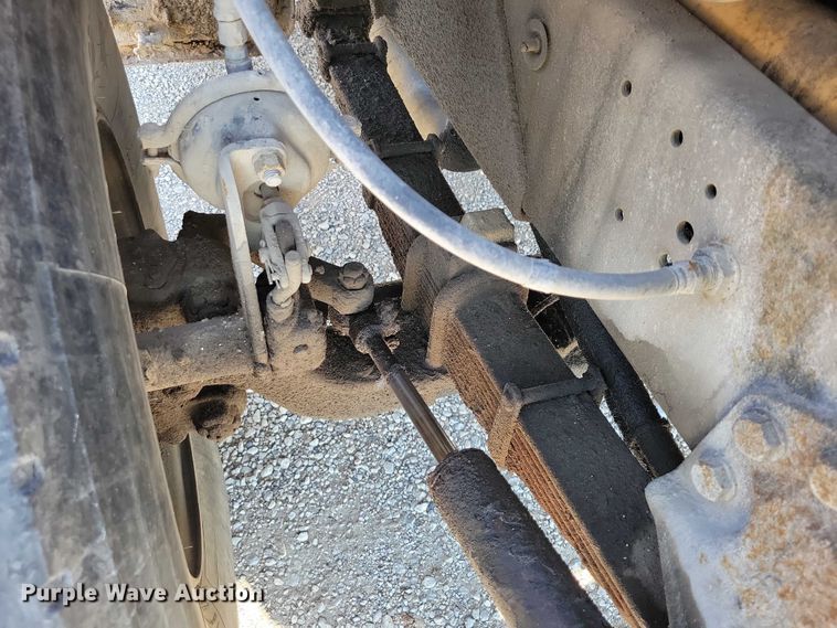 image for item DZ6740 1988 Ford L9000 dump truck