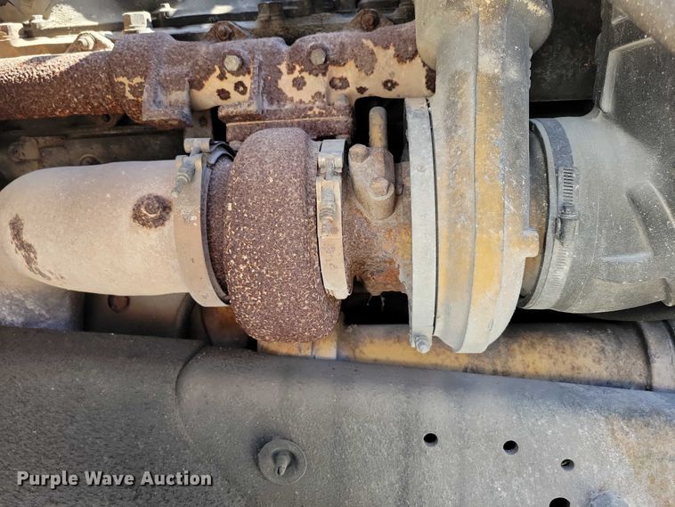 image for item DZ6740 1988 Ford L9000 dump truck