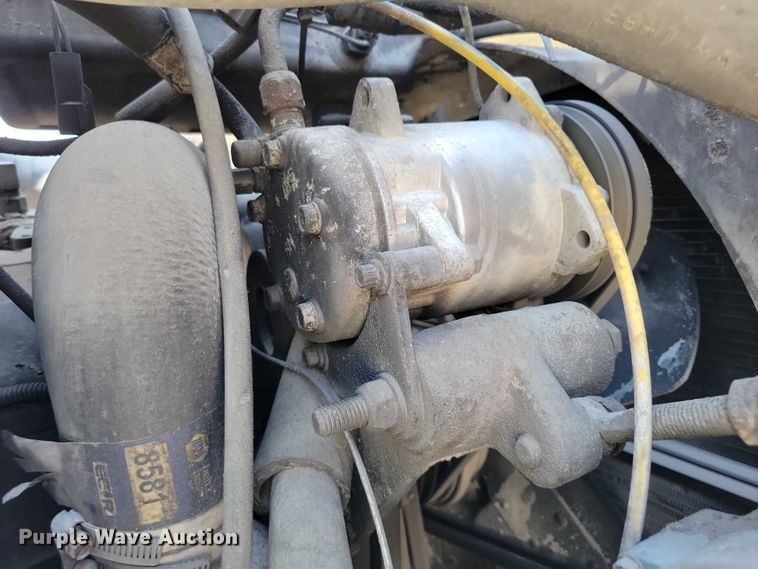 image for item DZ6740 1988 Ford L9000 dump truck