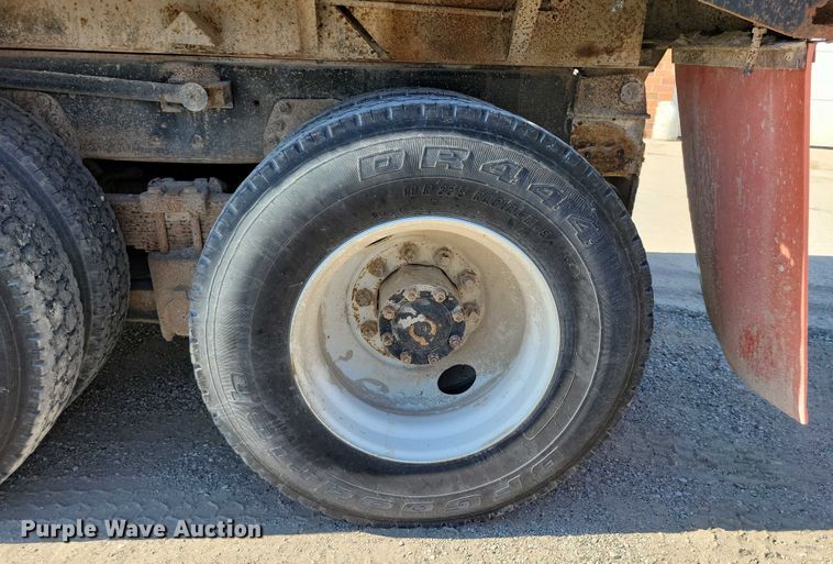 image for item DZ6740 1988 Ford L9000 dump truck