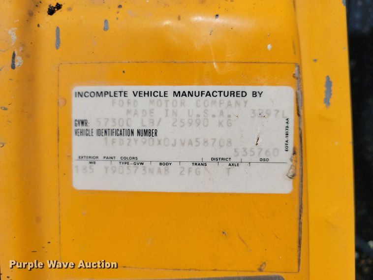 image for item DZ6740 1988 Ford L9000 dump truck