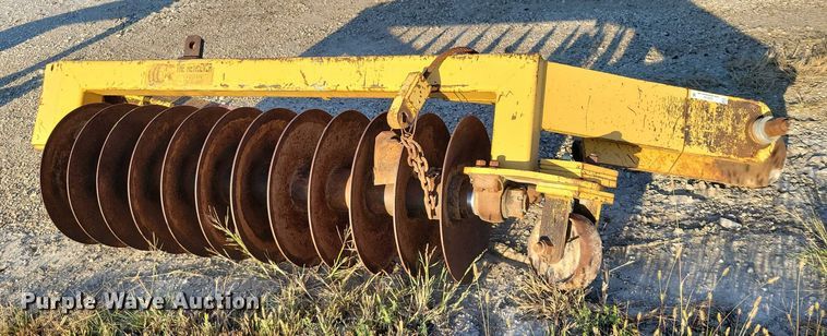 image for item DZ6742 The Retriever shoulder reclaimer