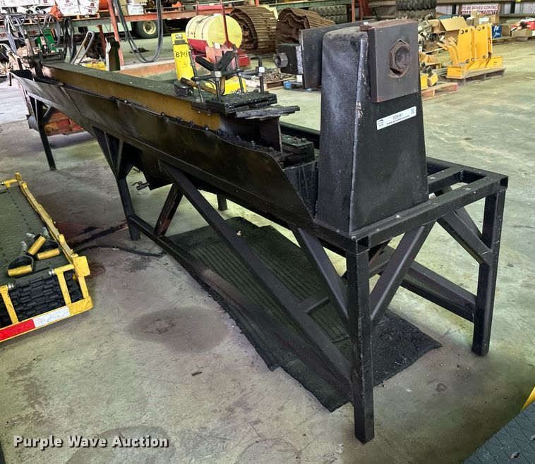 image for item DZ8991 Hydraulic cylinder rebuilder