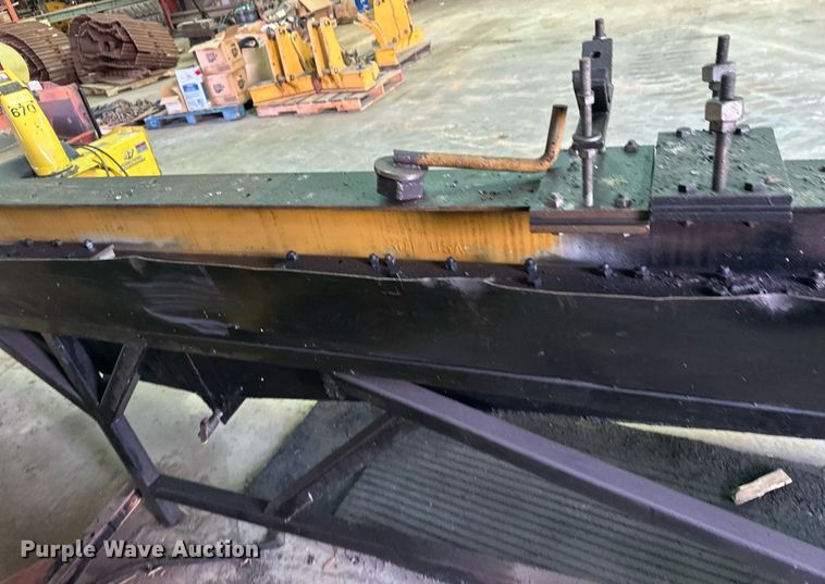 image for item DZ8991 Hydraulic cylinder rebuilder