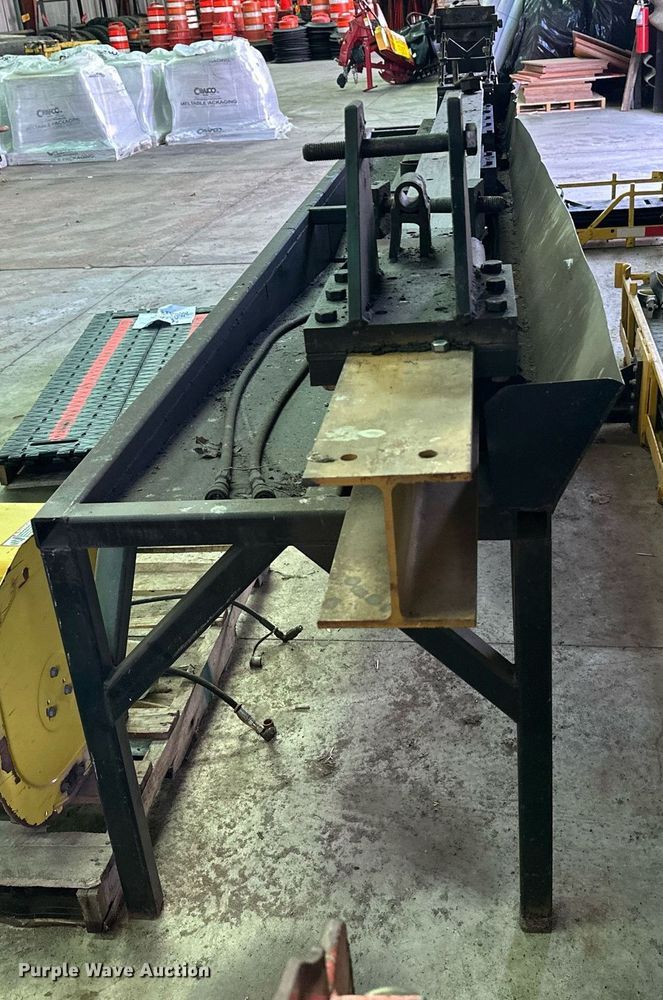 image for item DZ8991 Hydraulic cylinder rebuilder