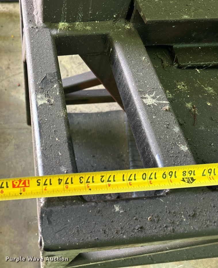 image for item DZ8991 Hydraulic cylinder rebuilder