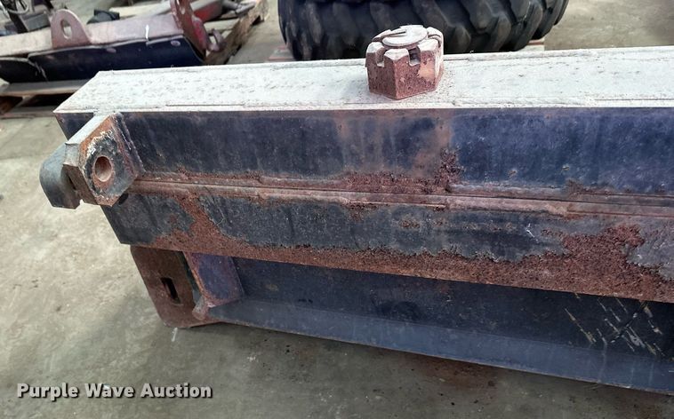 image for item DZ8996 Motor grader plow mount