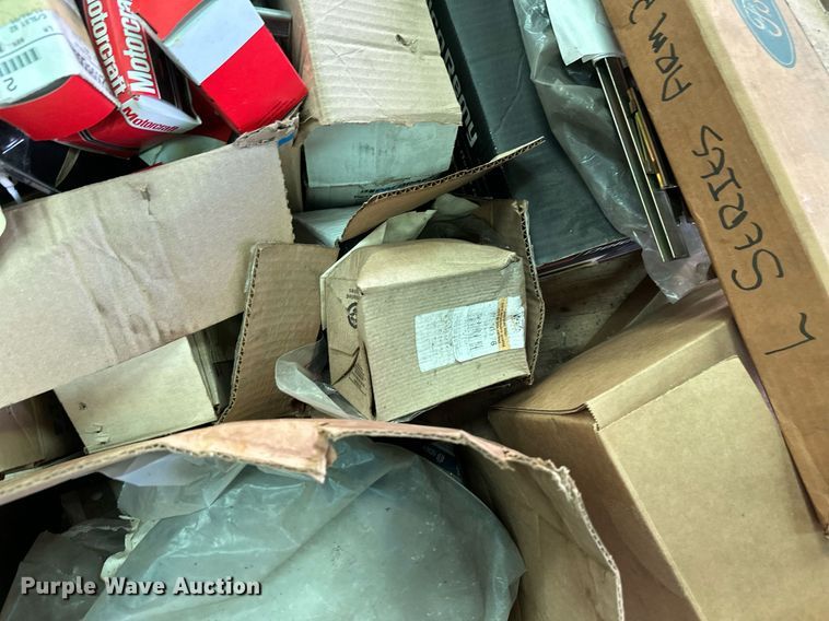 image for item DZ8997 Automotive parts