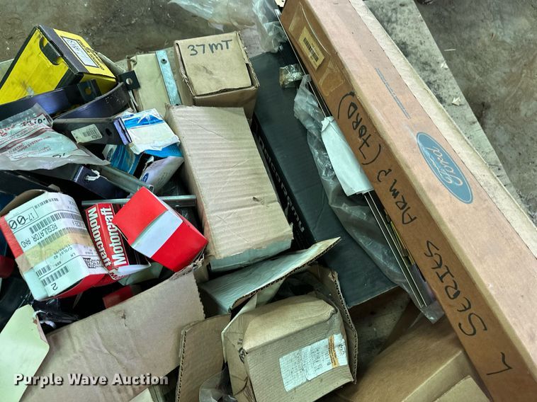 image for item DZ8997 Automotive parts