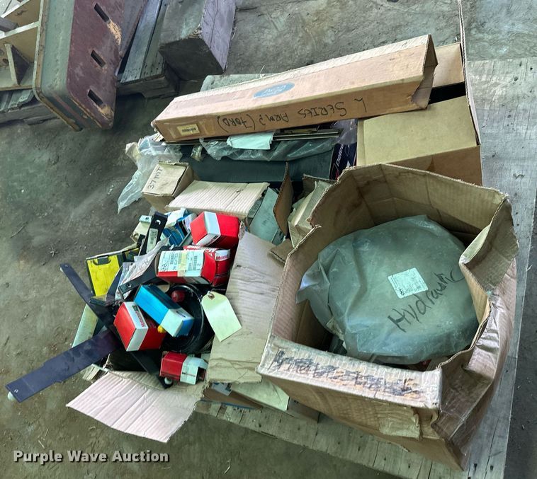 image for item DZ8997 Automotive parts