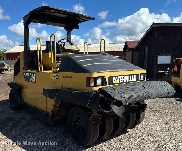 image for item DZ8998 2009 Caterpillar PS-150C pneumatic roller