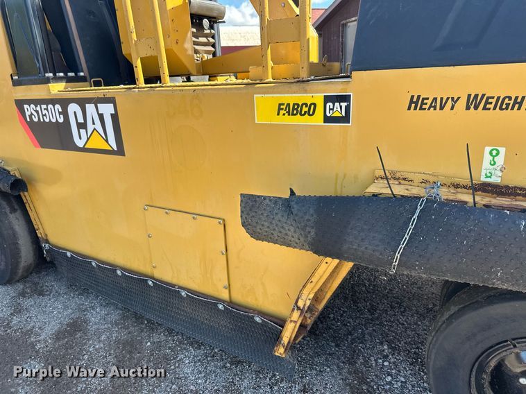 image for item DZ8998 2009 Caterpillar PS-150C pneumatic roller