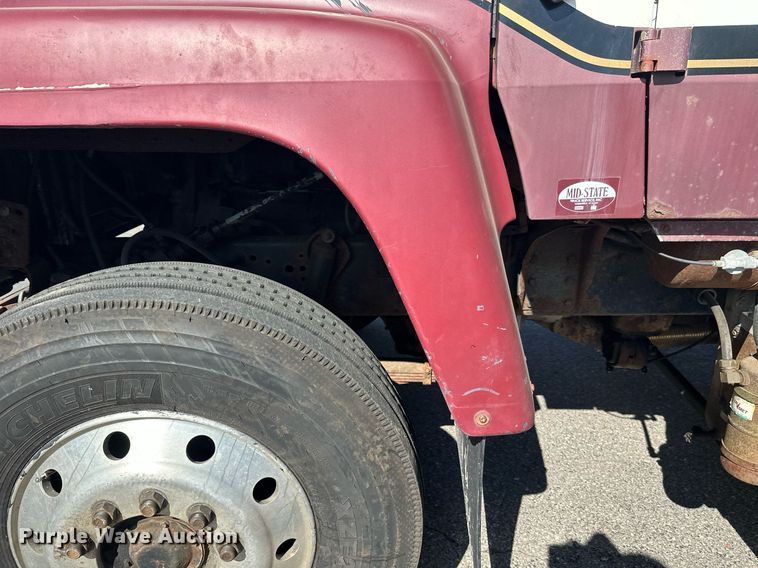 image for item DZ8999 1978 Ford 9000 tow truck