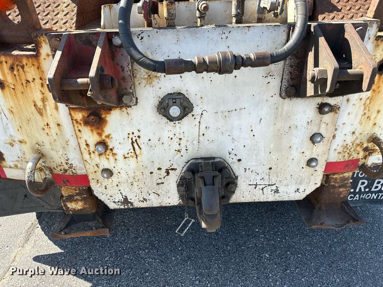 image for item DZ8999 1978 Ford 9000 tow truck