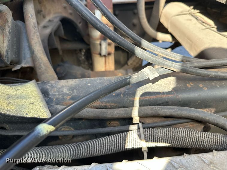 image for item DZ8999 1978 Ford 9000 tow truck