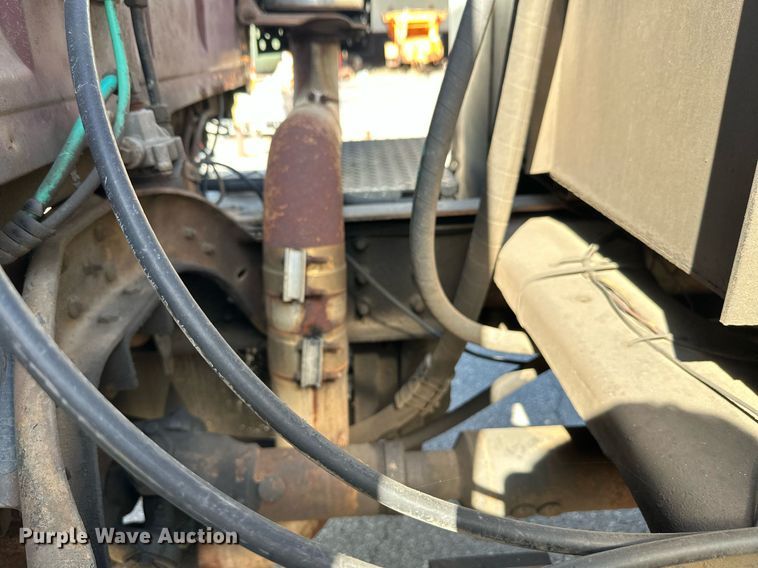 image for item DZ8999 1978 Ford 9000 tow truck