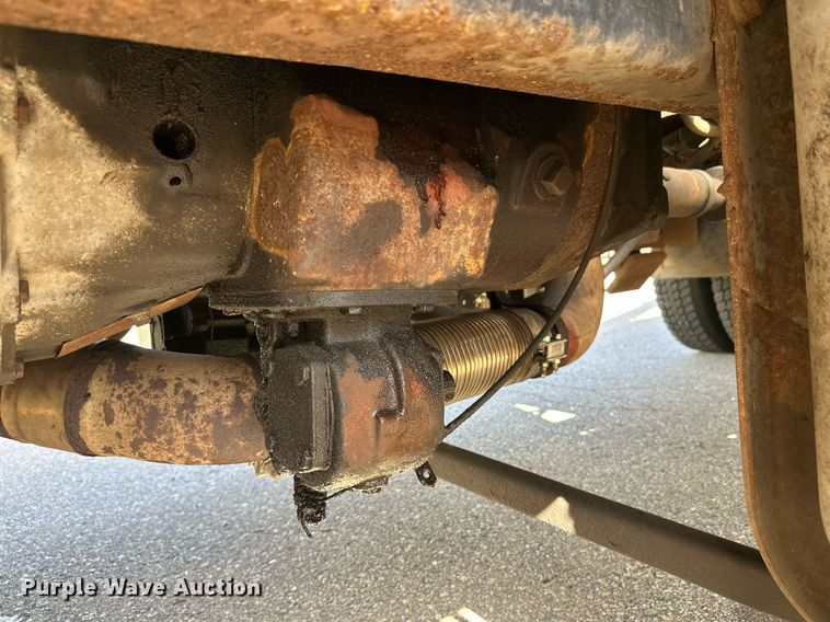 image for item DZ8999 1978 Ford 9000 tow truck