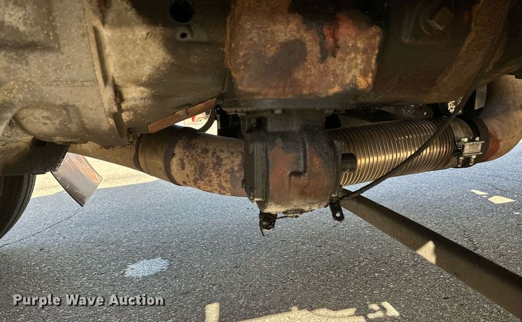 image for item DZ8999 1978 Ford 9000 tow truck