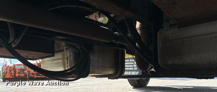 image for item DZ8999 1978 Ford 9000 tow truck