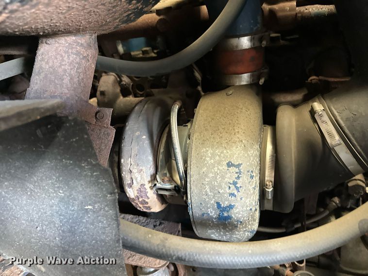 image for item DZ8999 1978 Ford 9000 tow truck