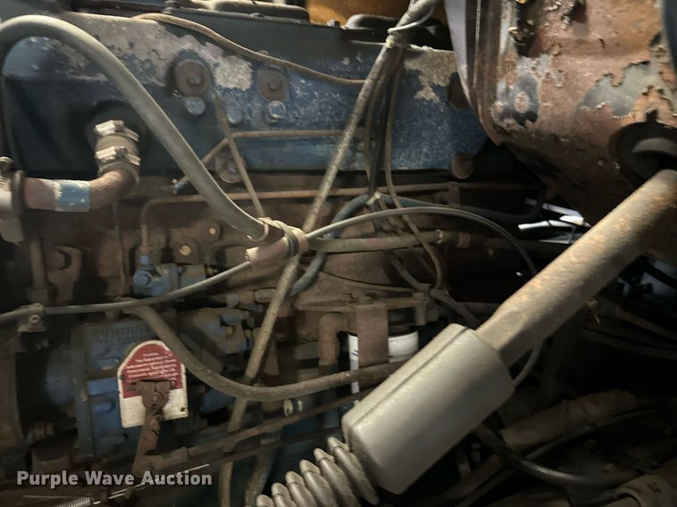 image for item DZ8999 1978 Ford 9000 tow truck