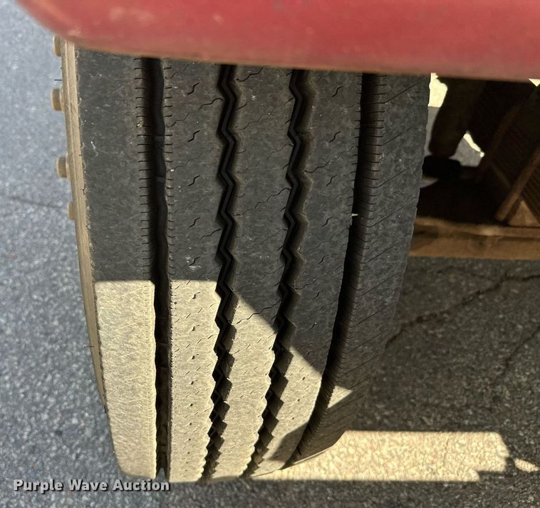 image for item DZ8999 1978 Ford 9000 tow truck