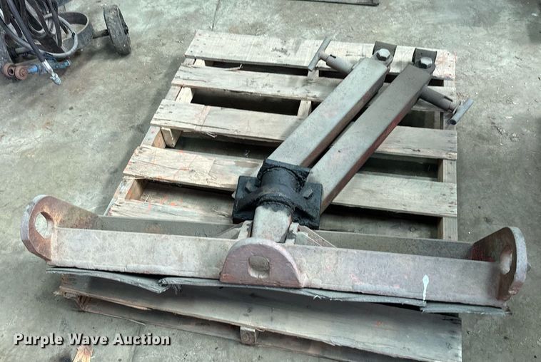 image for item DZ8999 1978 Ford 9000 tow truck