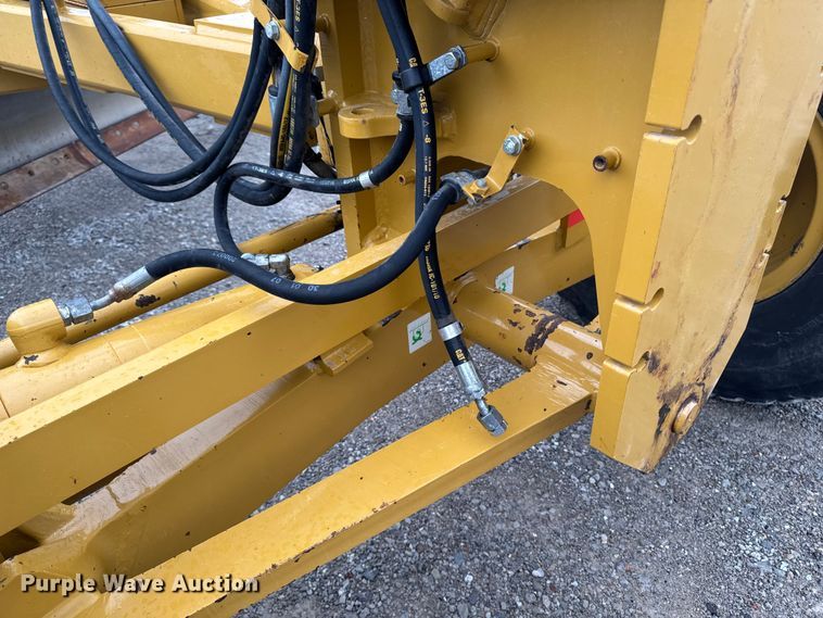 image for item EA1883 2009 Caterpillar 140M motor grader