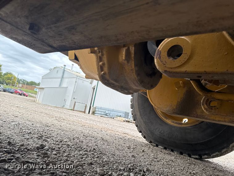 image for item EA1883 2009 Caterpillar 140M motor grader