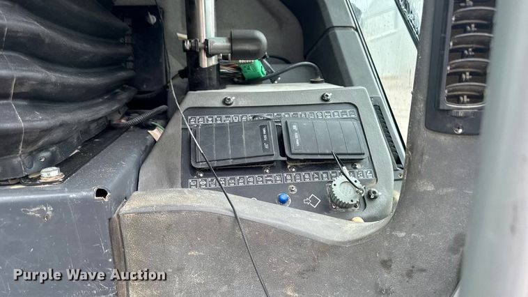 image for item EA1883 2009 Caterpillar 140M motor grader