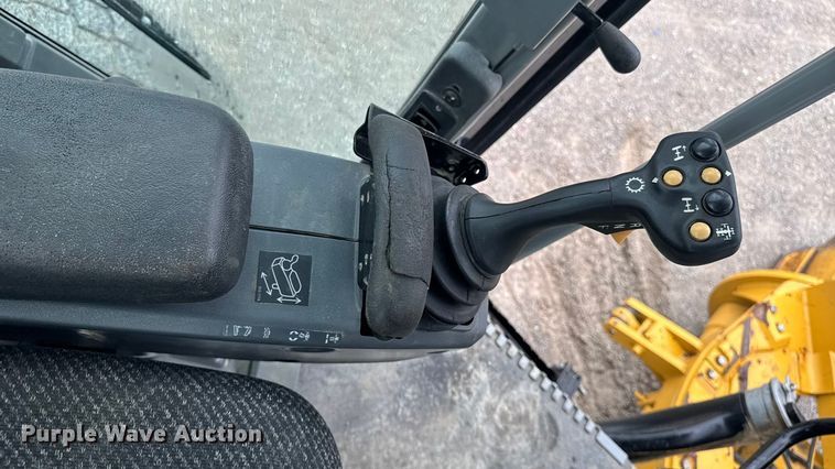 image for item EA1883 2009 Caterpillar 140M motor grader