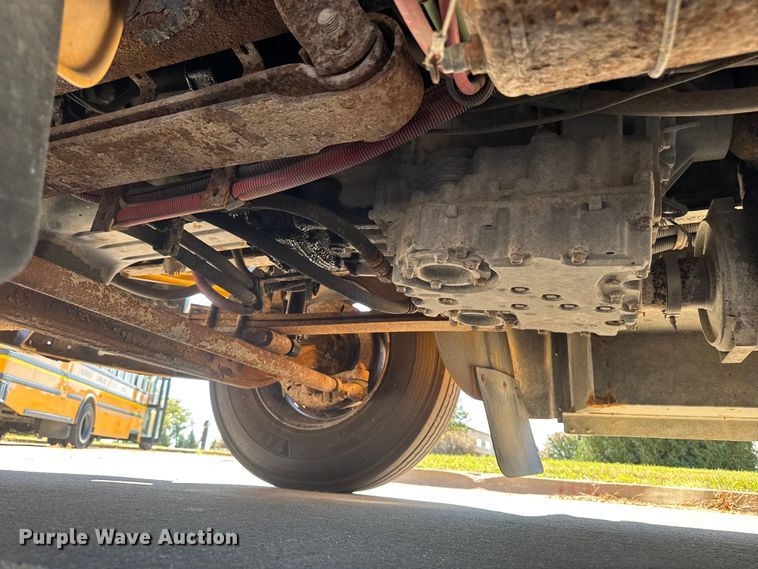 image for item EA1895 2009 Thomas B2 Bus Chassis school bus