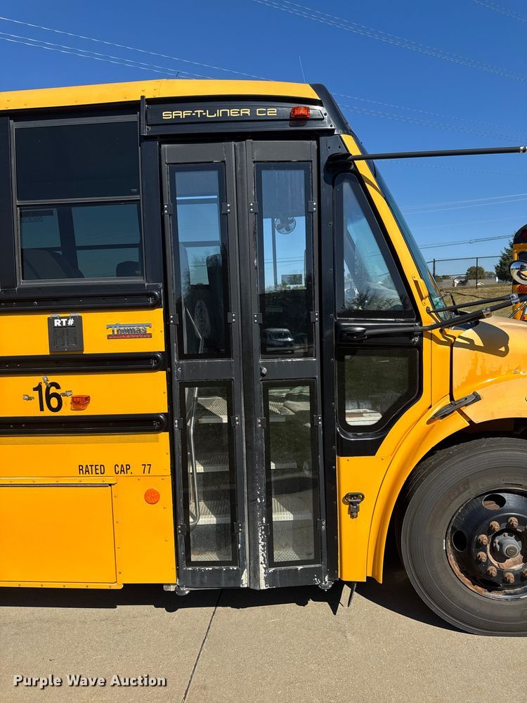 image for item EA1895 2009 Thomas B2 Bus Chassis school bus