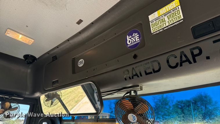 image for item EA1895 2009 Thomas B2 Bus Chassis school bus