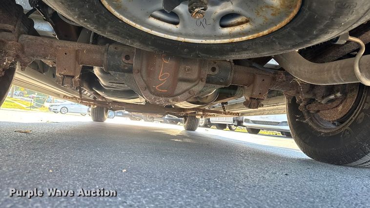 image for item EA1902 2003 Chevrolet Express 3500 van