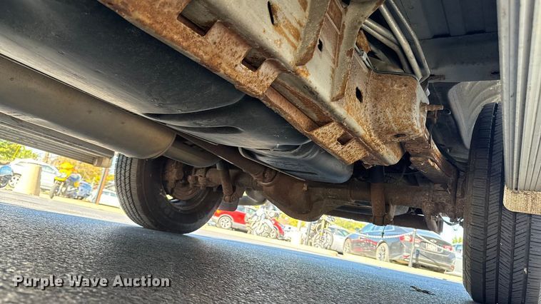 image for item EA1902 2003 Chevrolet Express 3500 van