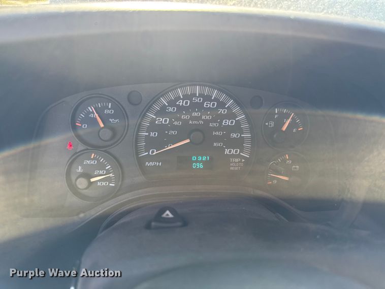 image for item EA1902 2003 Chevrolet Express 3500 van