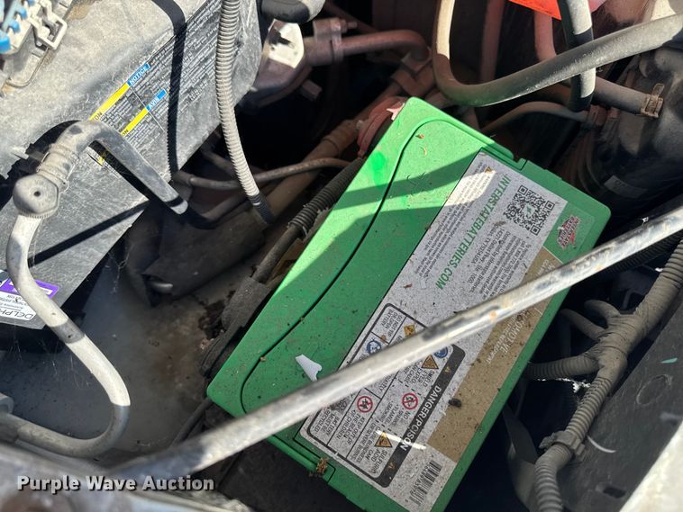 image for item EA1902 2003 Chevrolet Express 3500 van