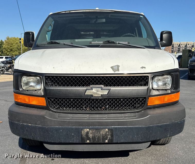 image for item EA1903 2011 Chevrolet Express prisoner transport van