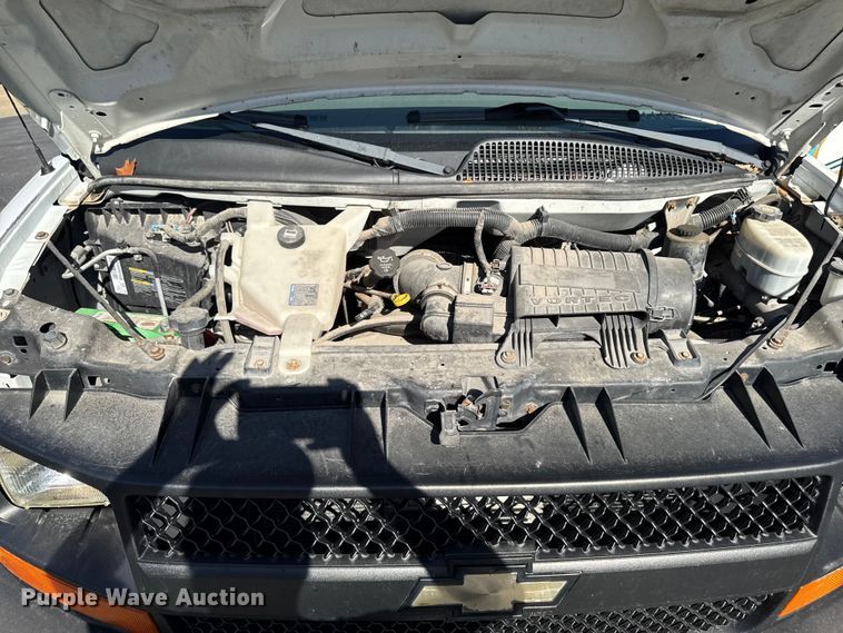 image for item EA1903 2011 Chevrolet Express prisoner transport van