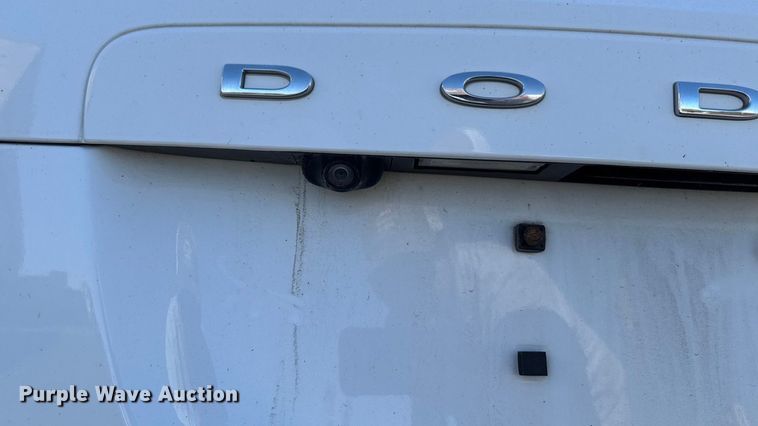 image for item EA1904 2019 Dodge Grand Caravan van