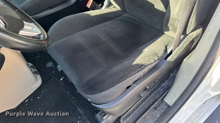 image for item EA1904 2019 Dodge Grand Caravan van