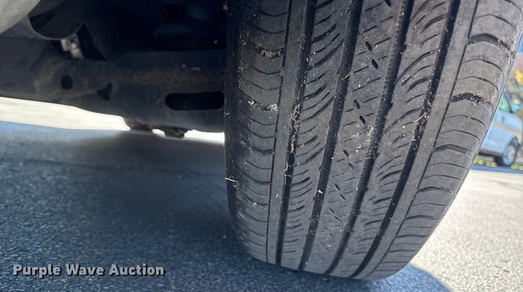 image for item EA1904 2019 Dodge Grand Caravan van