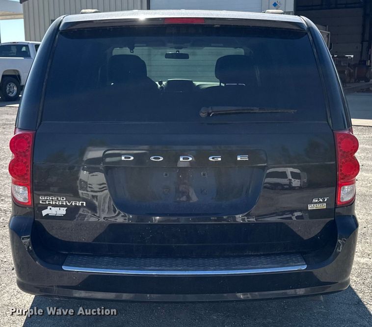 image for item EA1905 2014 Dodge Grand Caravan van