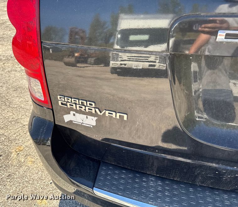 image for item EA1905 2014 Dodge Grand Caravan van