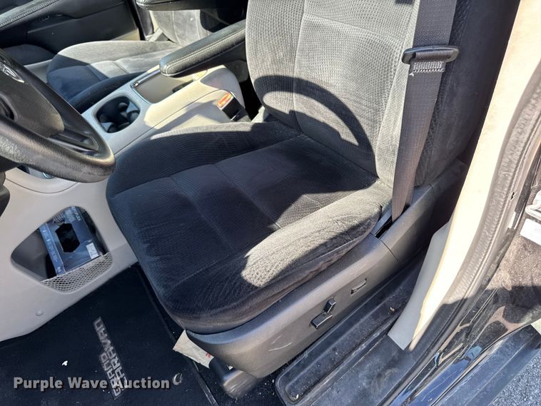 image for item EA1905 2014 Dodge Grand Caravan van