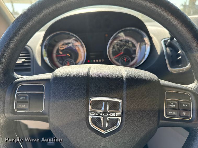 image for item EA1905 2014 Dodge Grand Caravan van